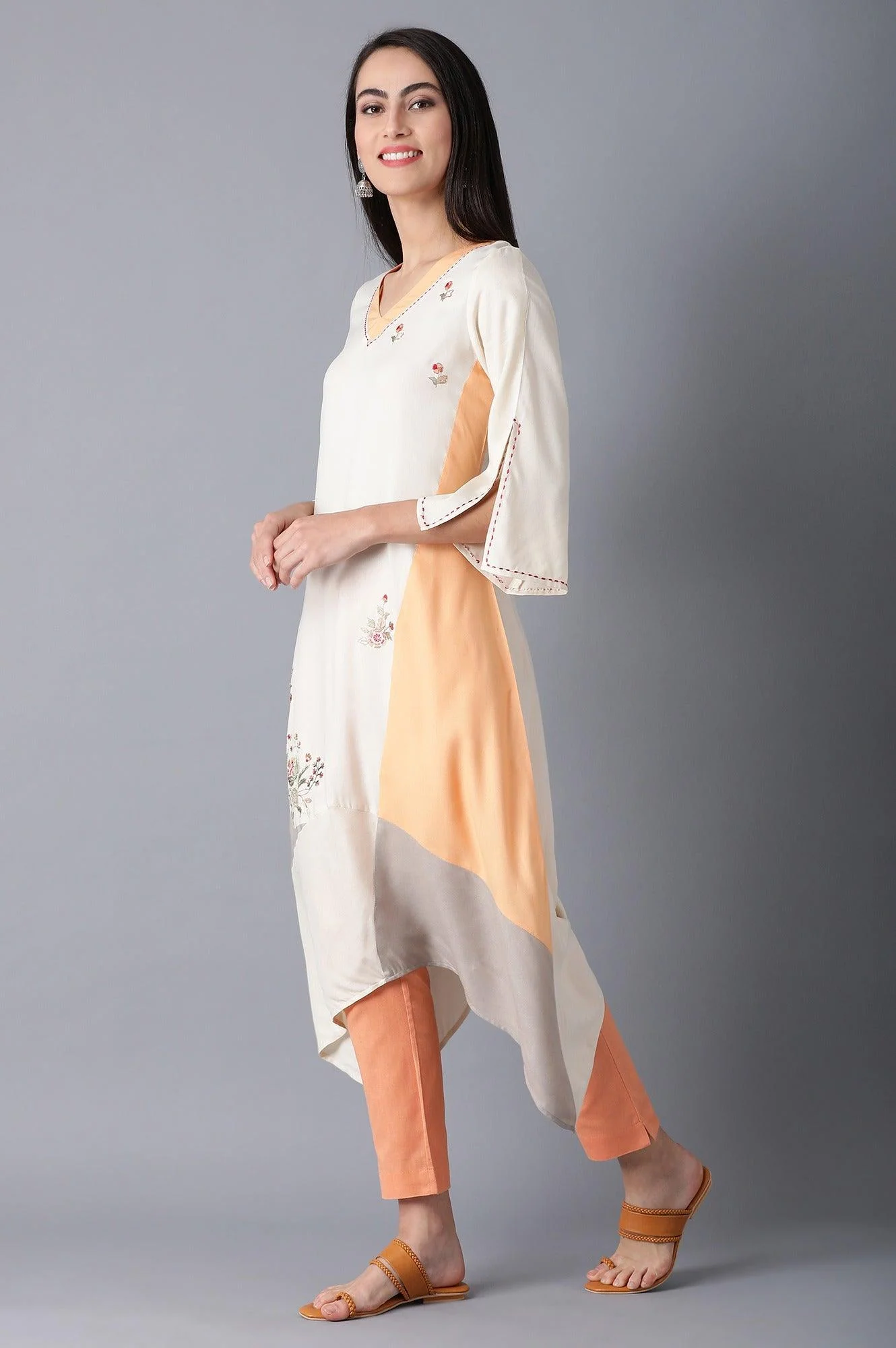 Beige A-Line Dipped kurta - Image 3