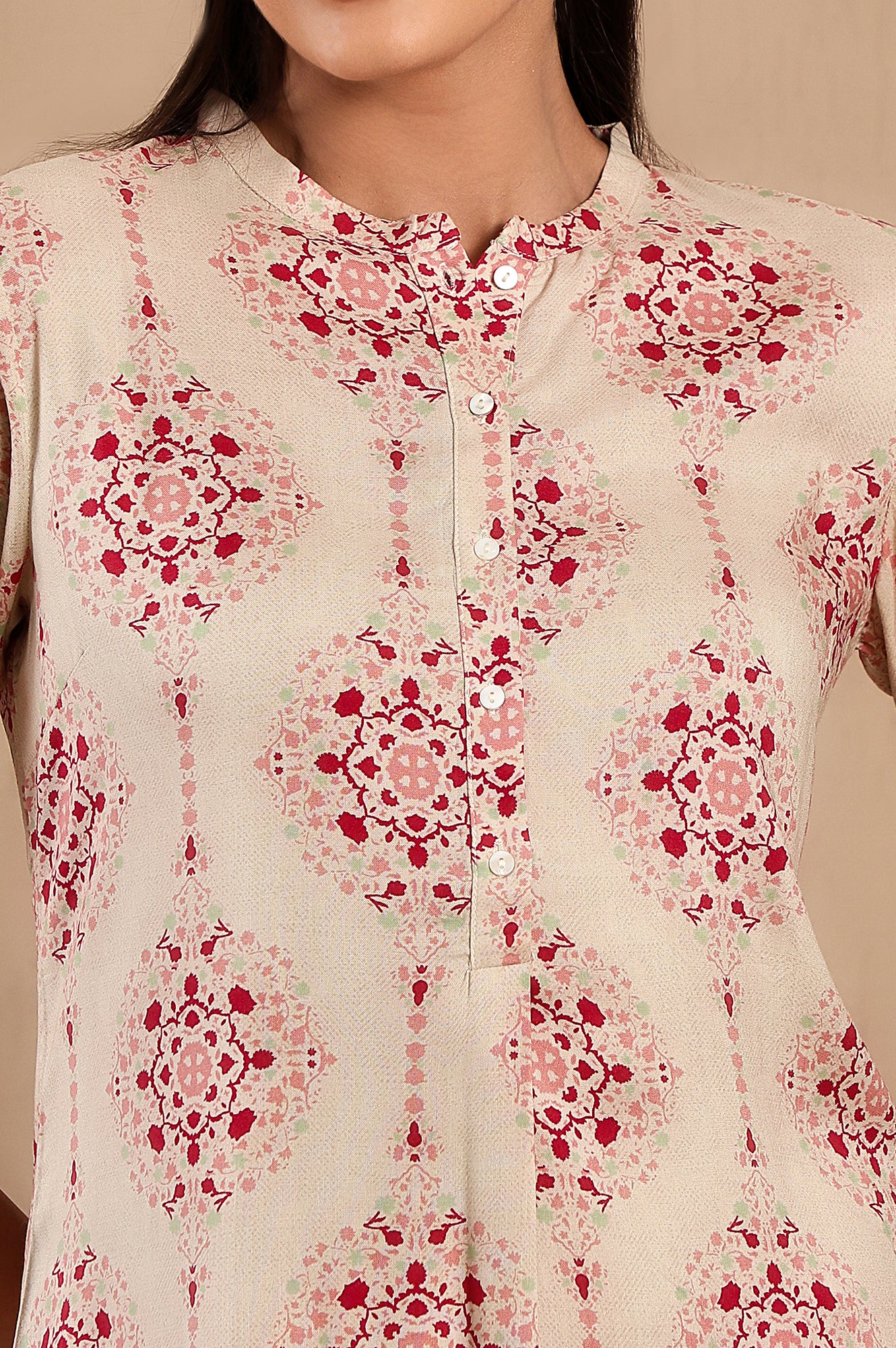 Beige Floral Printed Mandarin Collar Classy Straight Kurta - Image 4