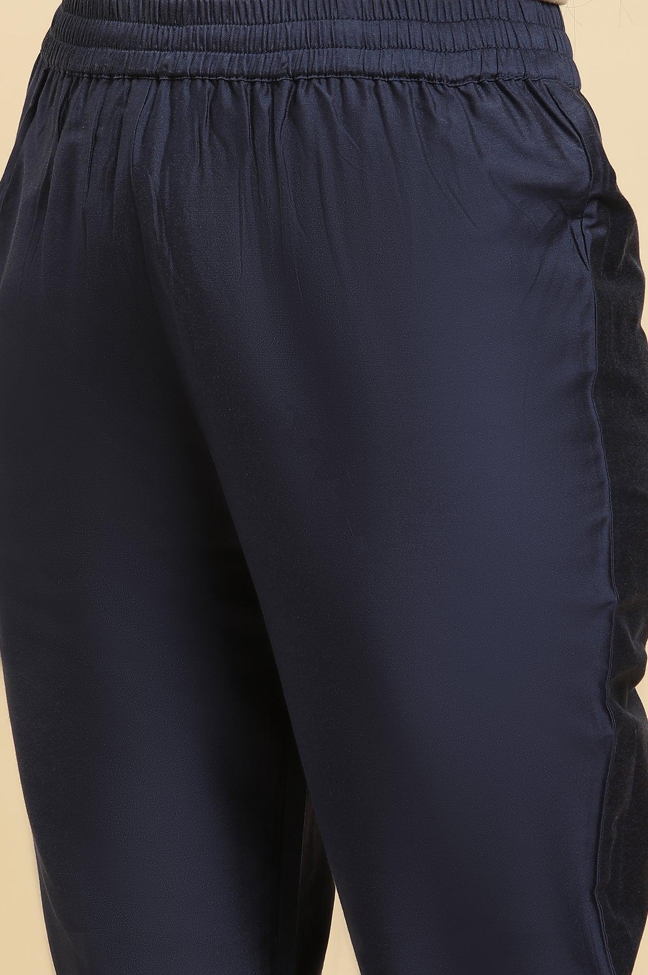 Blue Velvet Paisley Printed Flared Kurta And Pants Set - Image 9
