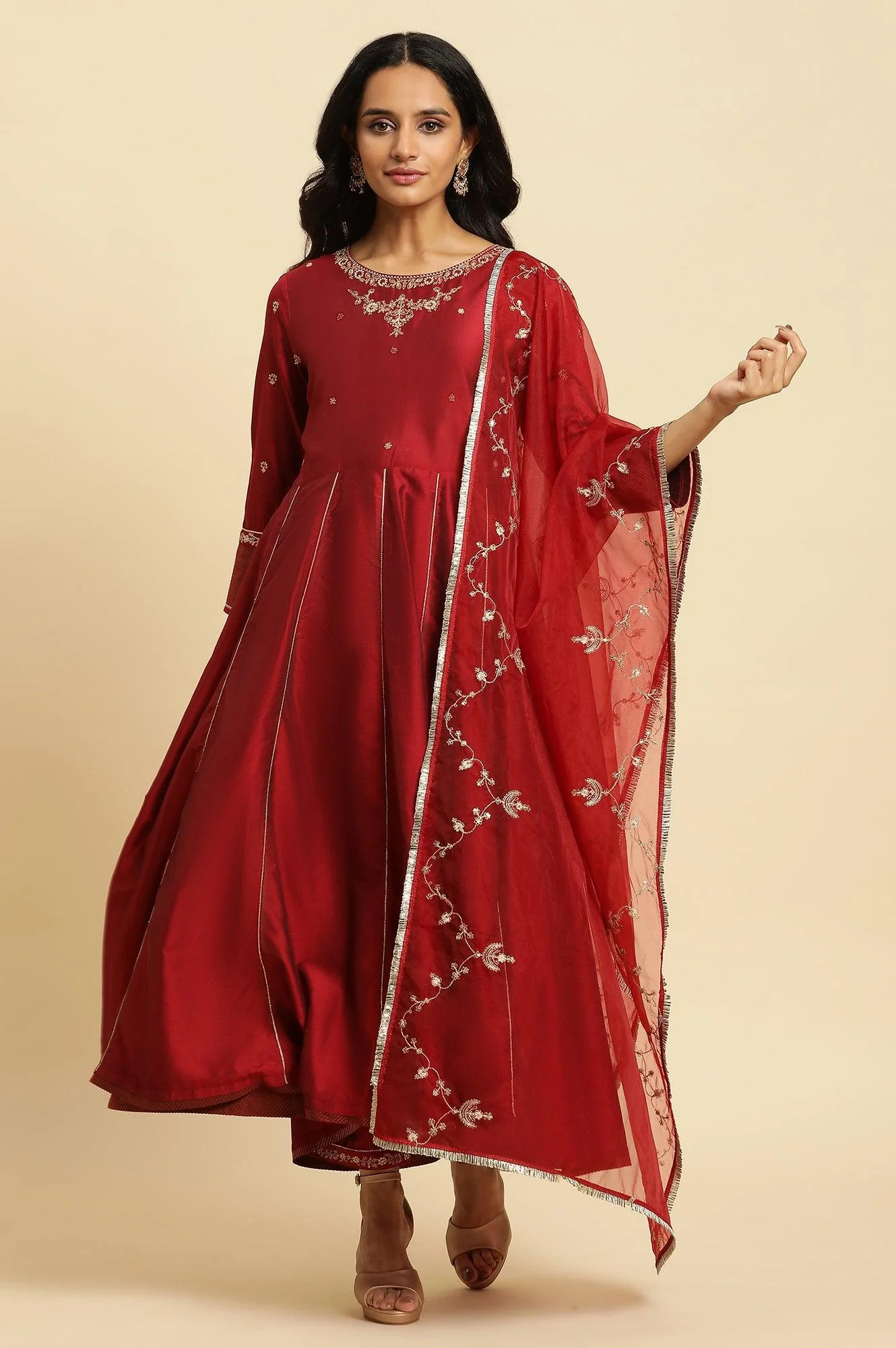 Dark Red Zari Embroidered Festive Kurta, Pant And Dupatta Set - Image 3