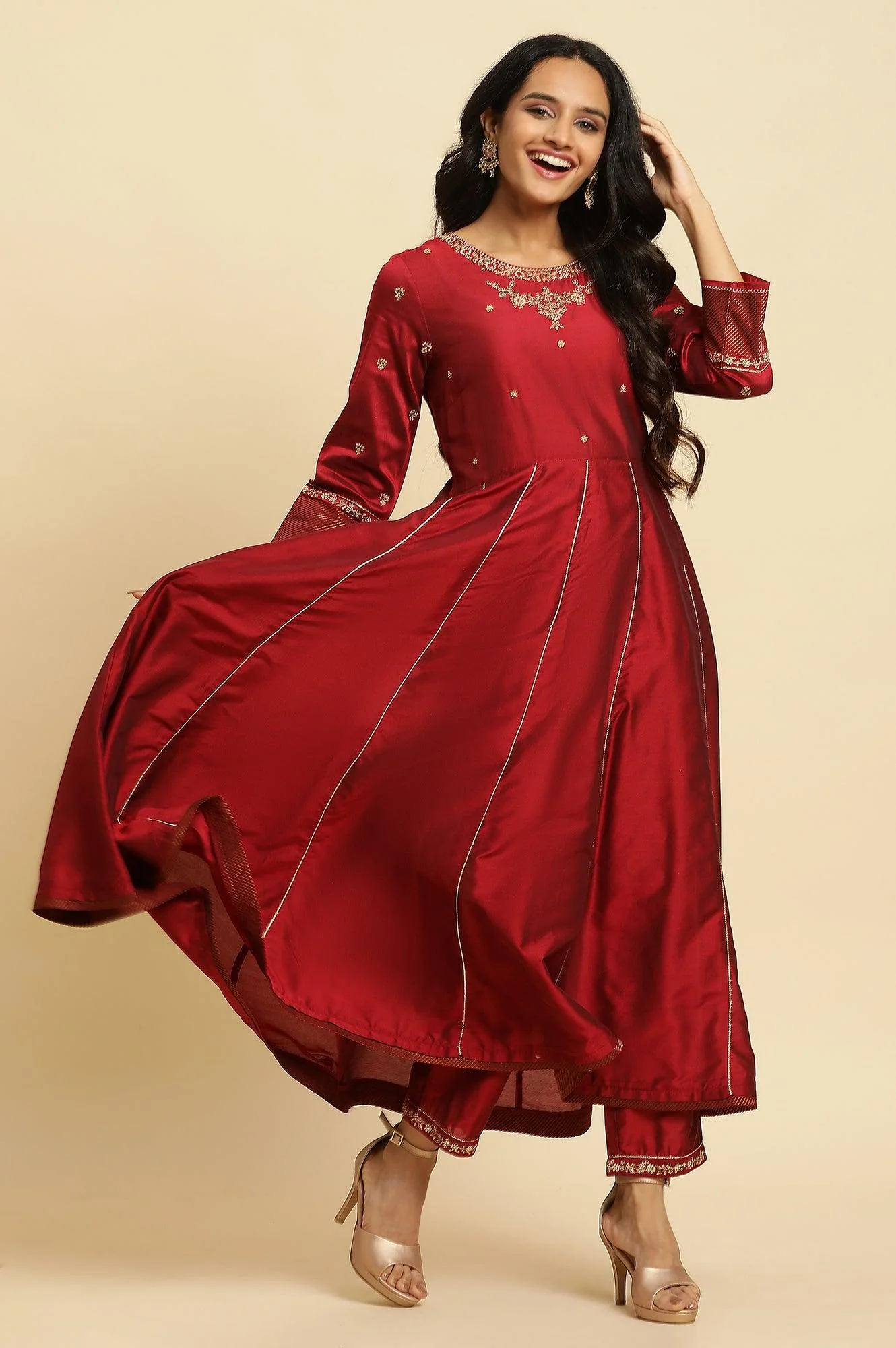 Dark Red Zari Embroidered Festive Kurta, Pant And Dupatta Set - Image 4