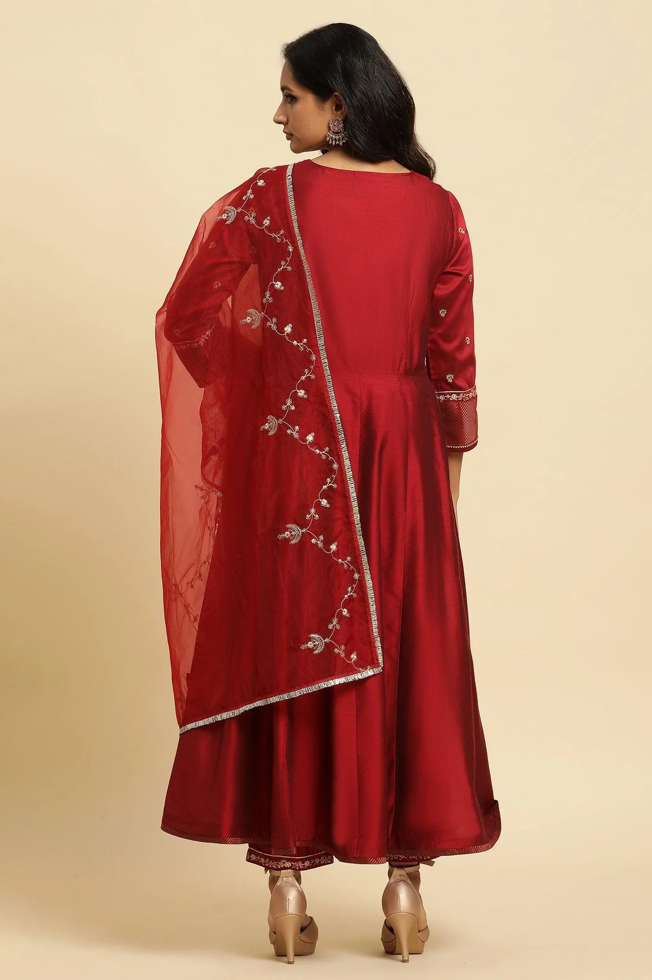 Dark Red Zari Embroidered Festive Kurta, Pant And Dupatta Set - Image 5