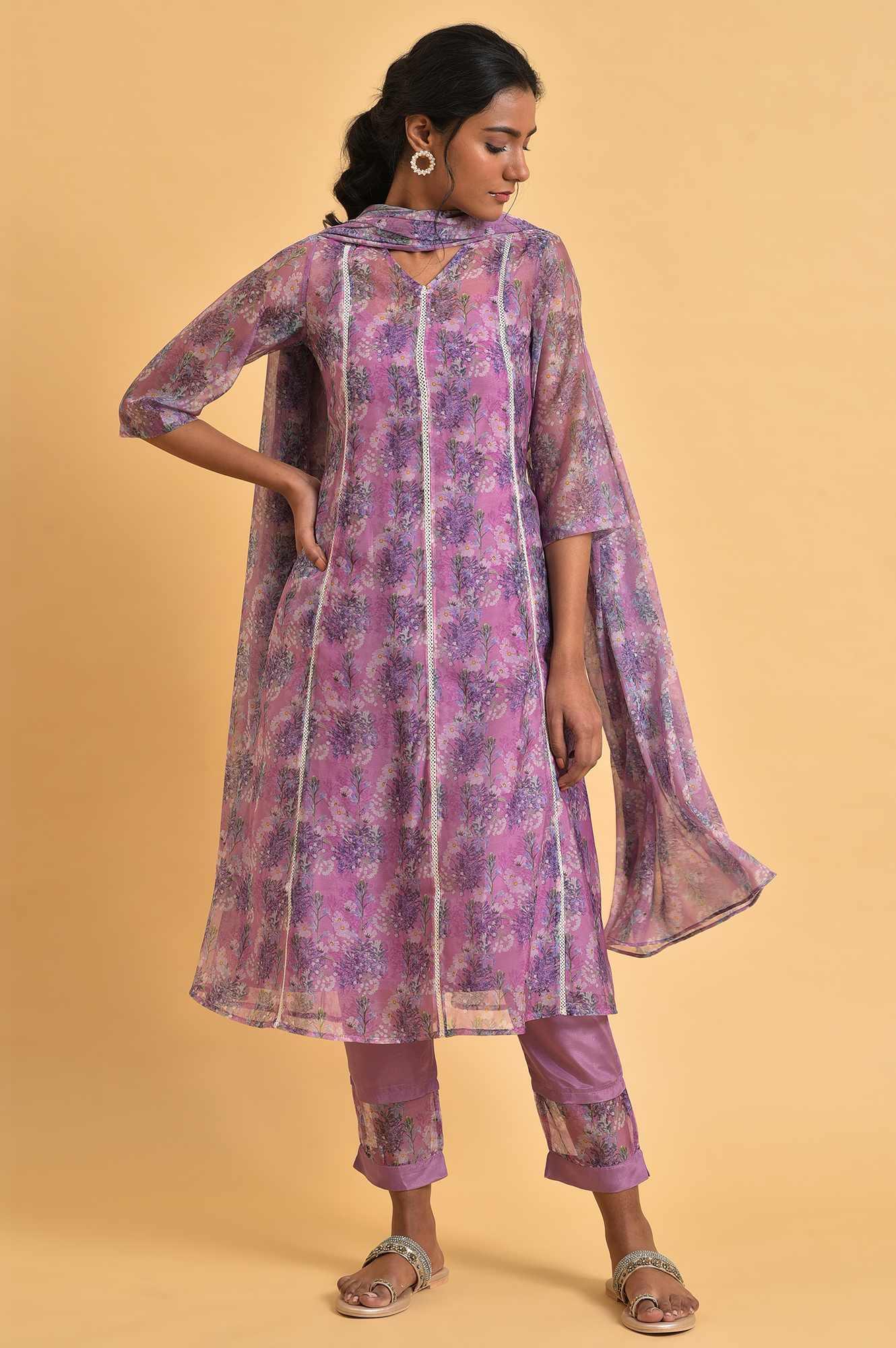 Light Pink Floral Printed kurta Set - Image 12