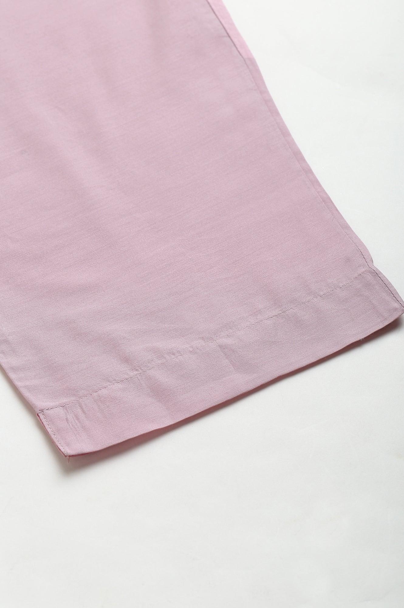 Light Pink Solid Women Plus Size Slim Pants - Image 9