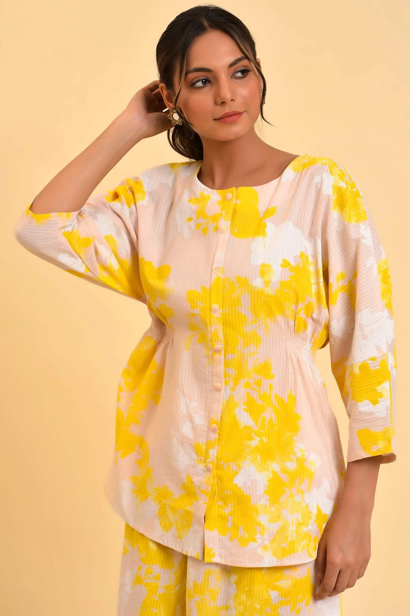 Pink Floral Printed Top & Flared Pants Co-Ord Set - Image 5
