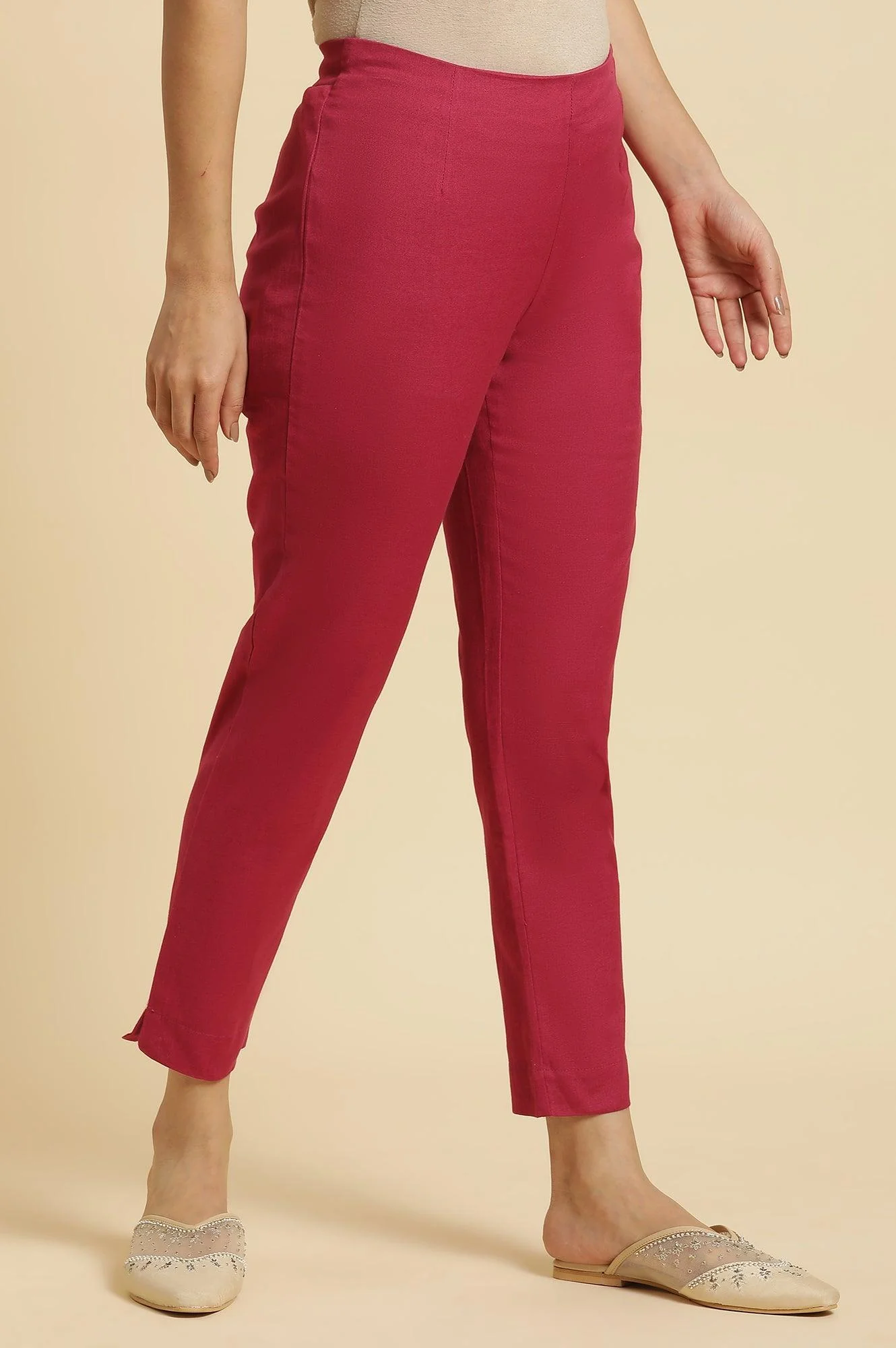 Pink Solid Cotton Flax Slim Pants - Image 4