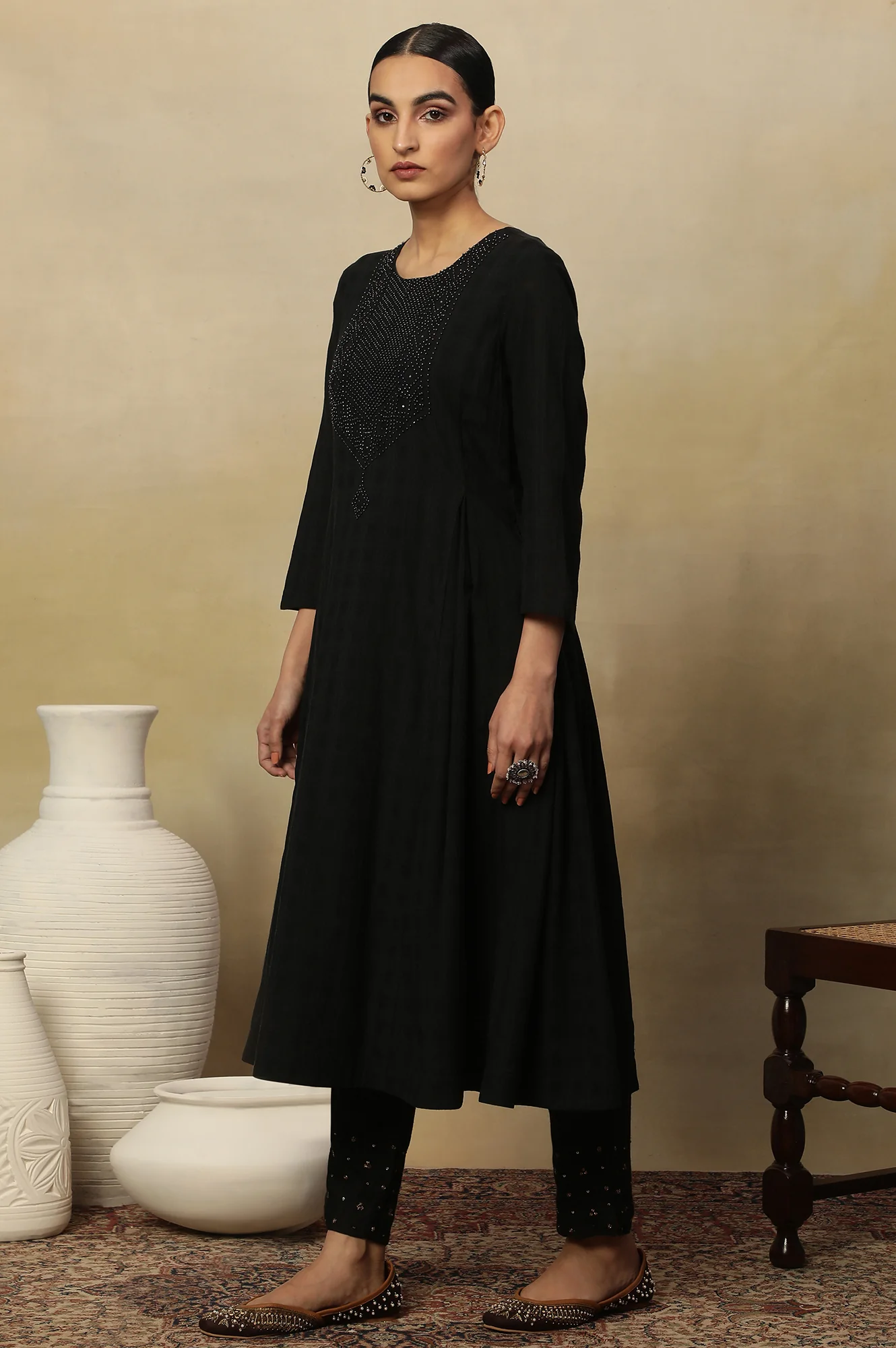 Black Beadwork Embroidery Kurta In Textured Cotton - Image 3