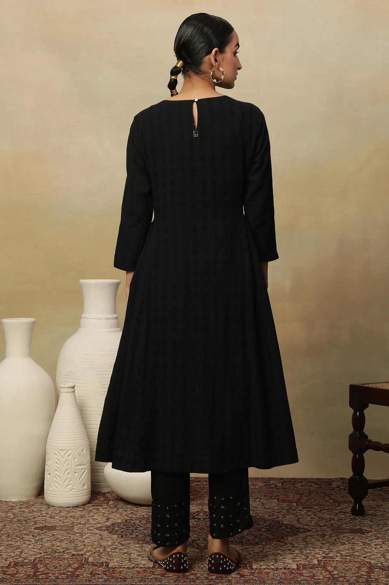 Black Beadwork Embroidery Kurta In Textured Cotton - Image 4