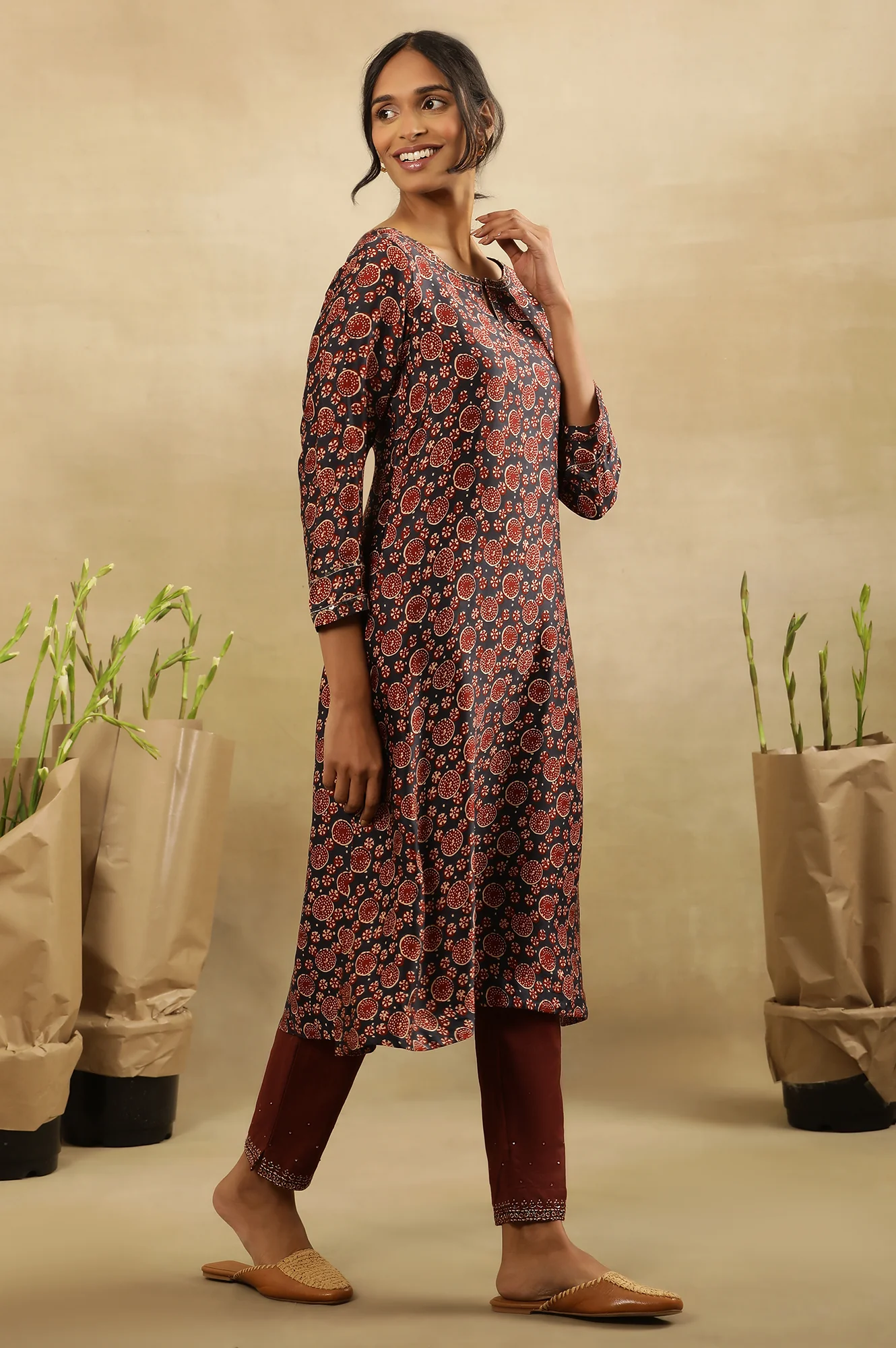 Blue & Red Printed Kurta In Lustrous Satin - Image 5