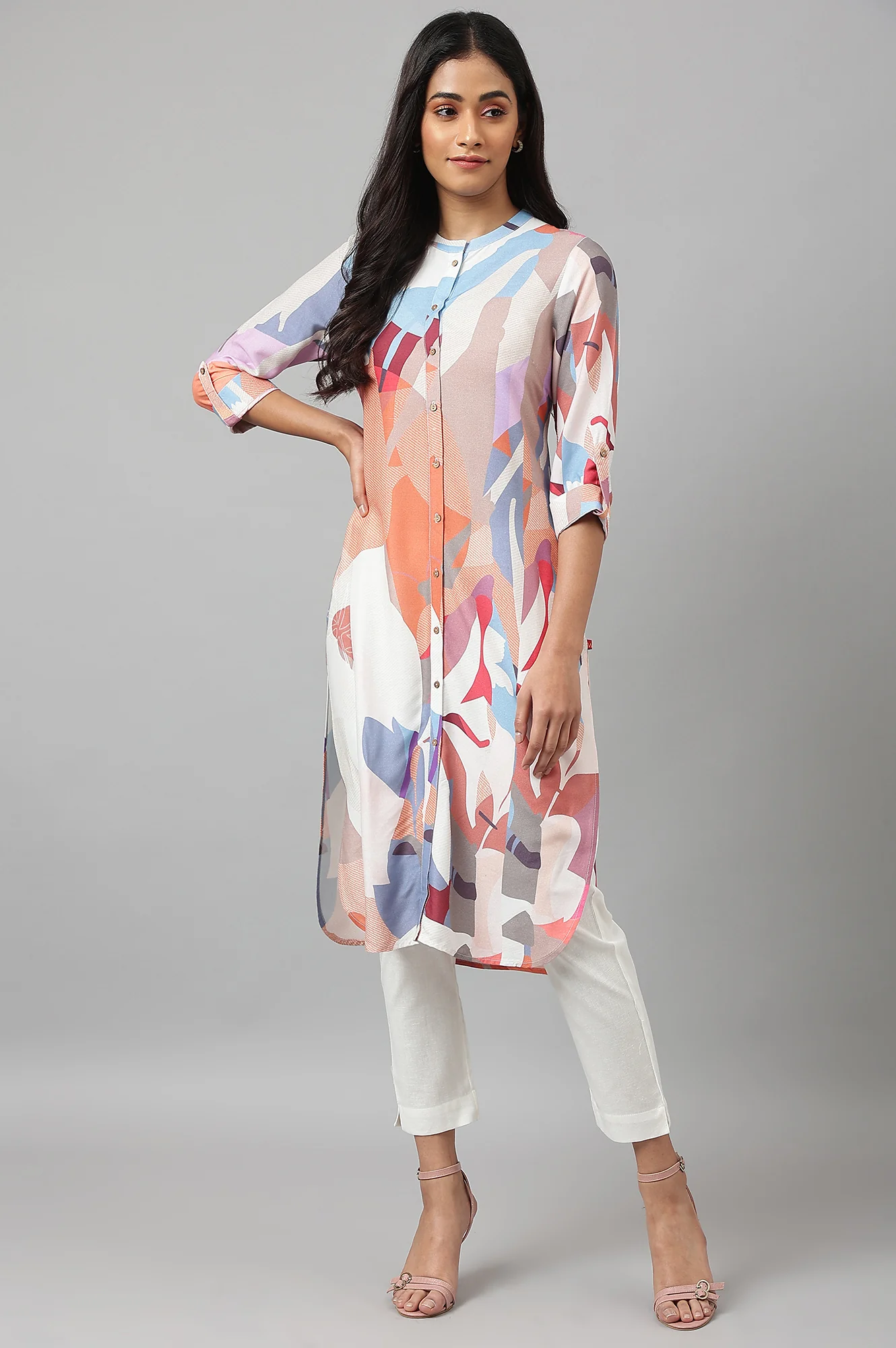 White Trousers - Image 4