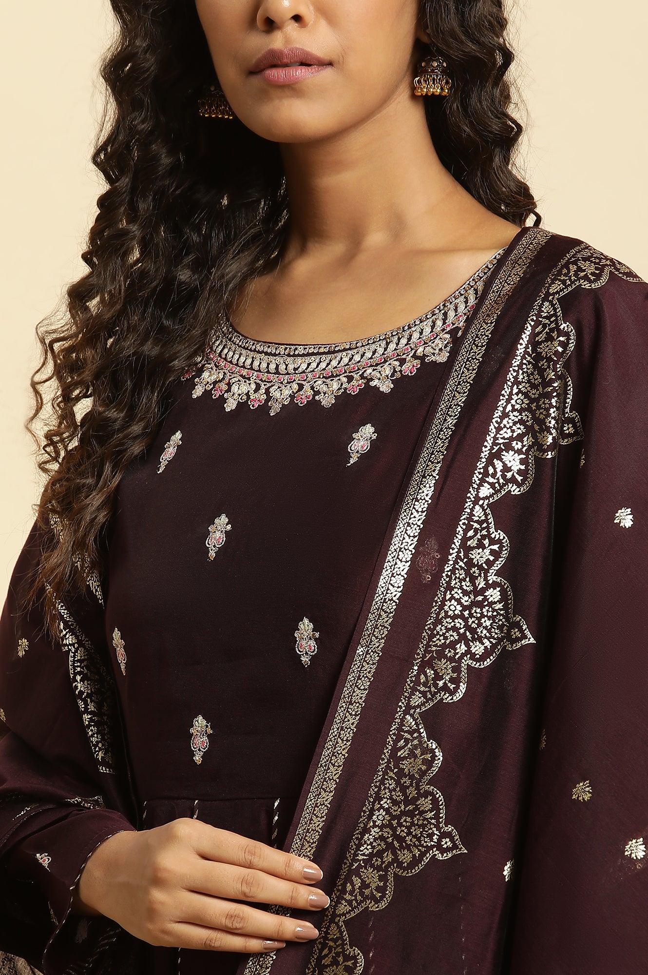 Purple Flared Embroidered Kurta, Pants And Dupatta Set - Image 7