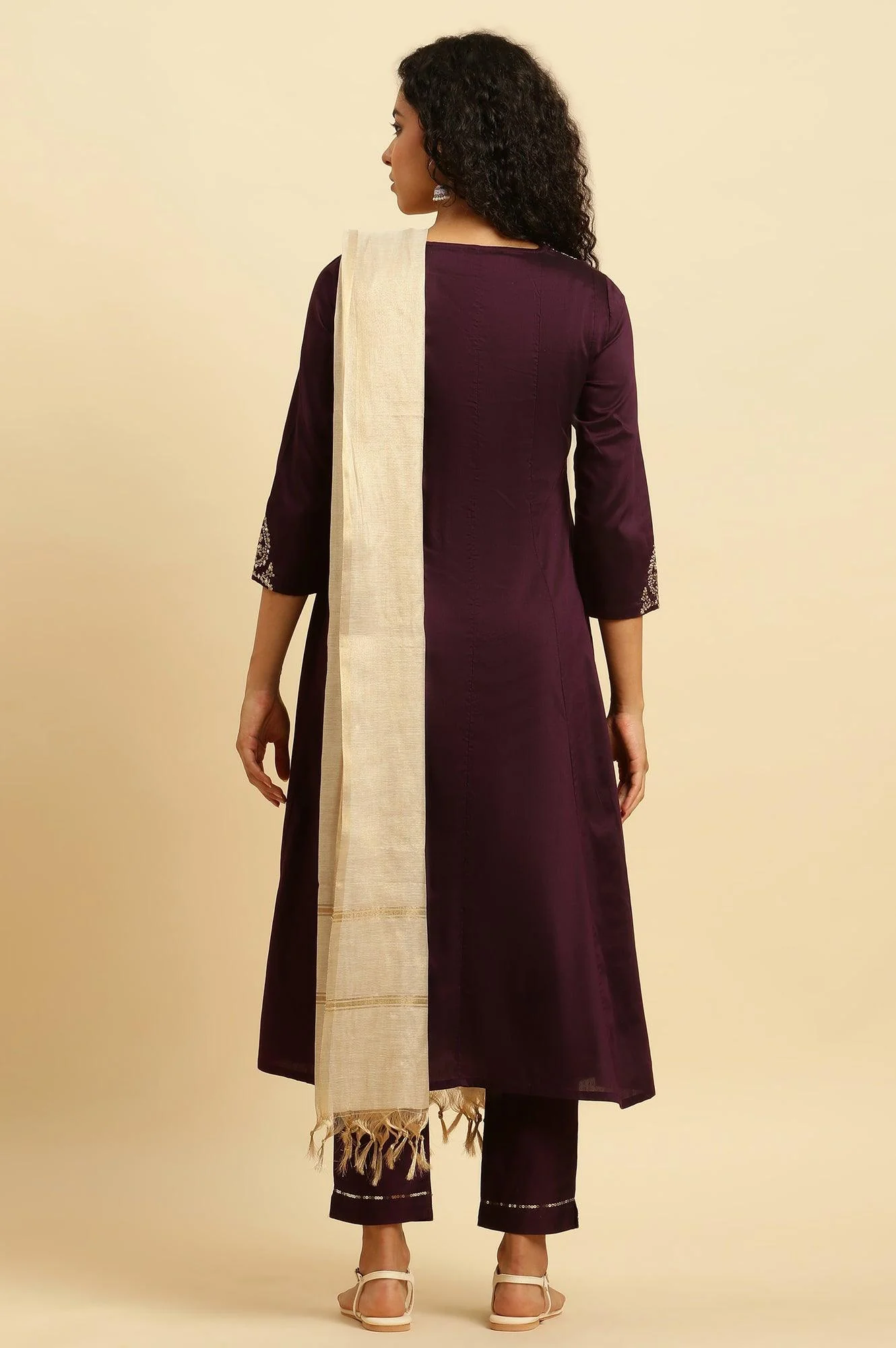 Purple Panelled Embroidered Kurta, Slim Pants And Dupatta Set - Image 5