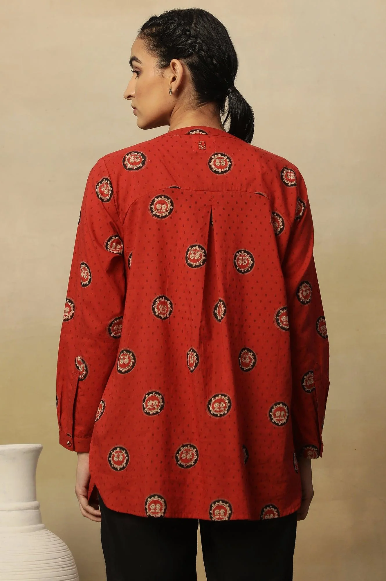 Red Block Print Top In Cotton Voile. - Image 3