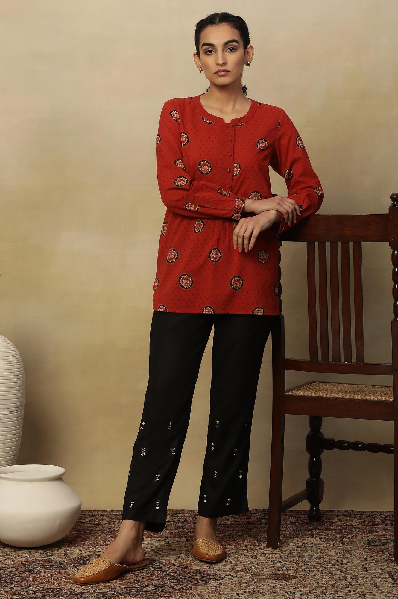 Red Block Print Top In Cotton Voile. - Image 5