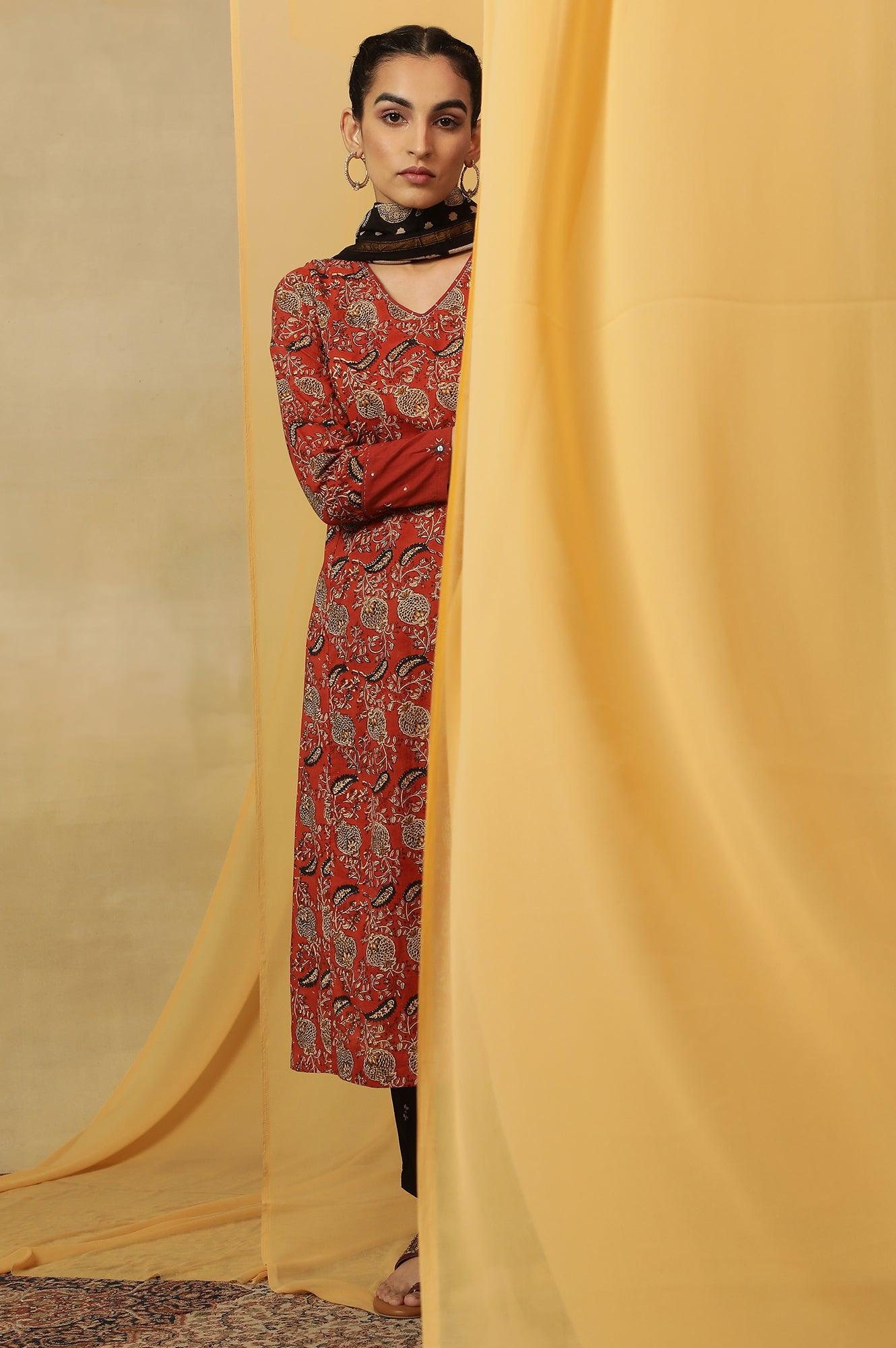 Red Handblock Print V-Neck Kurta - Image 7
