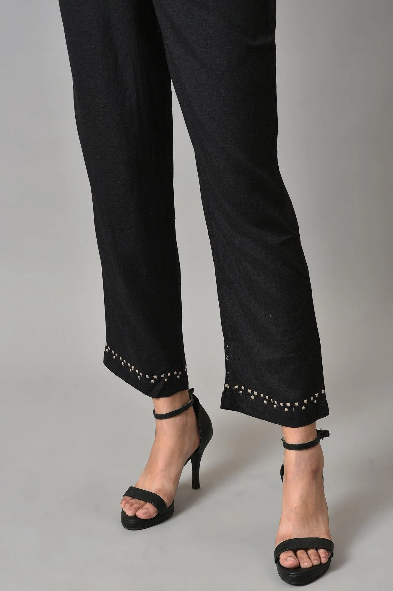 Red Printed Mandarin Collar kurta With Black Straight Pants - Image 9