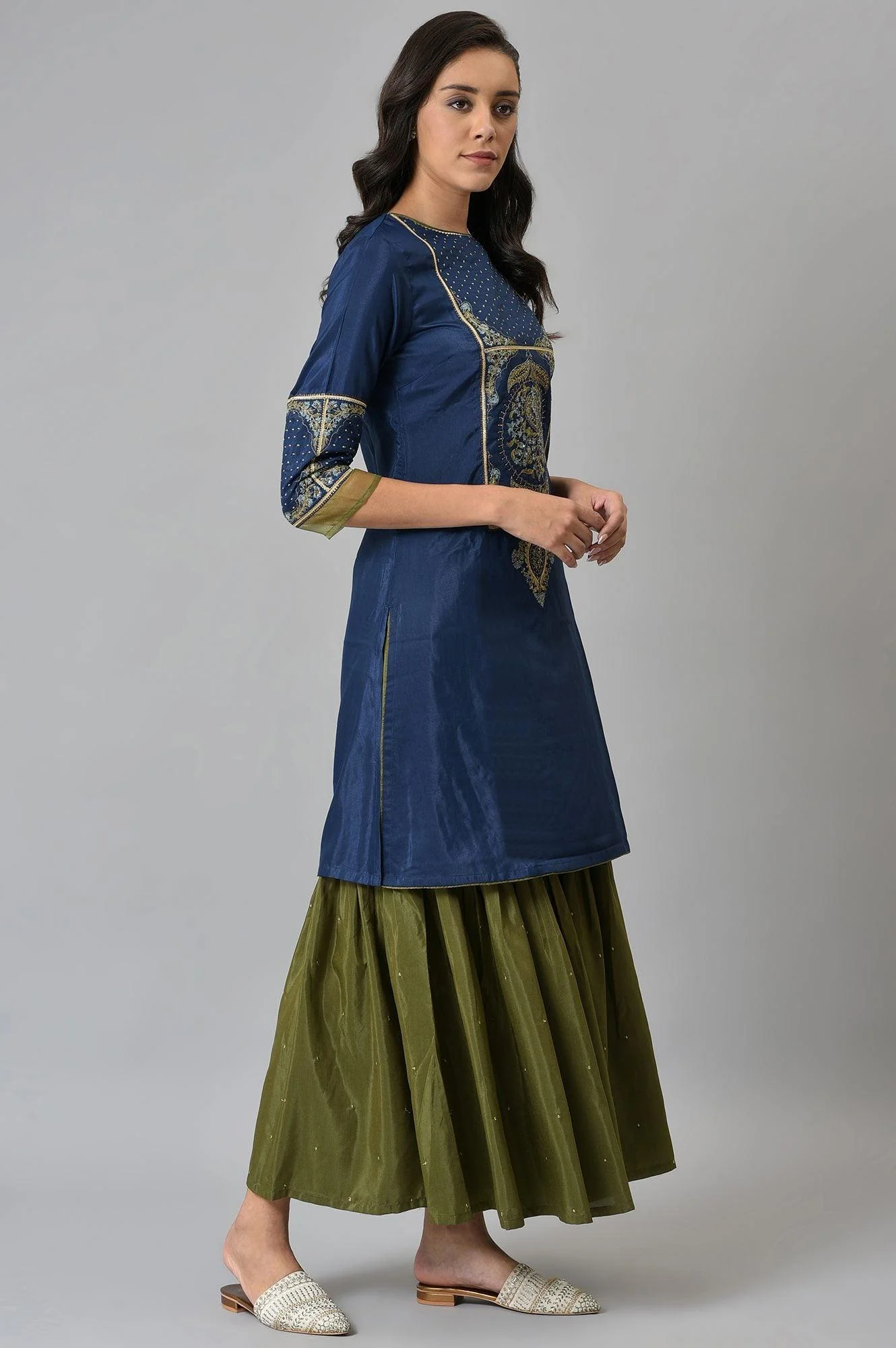 Royal Blue Embroidered kurta With Olive Green Sharara And Dupatta - Image 4