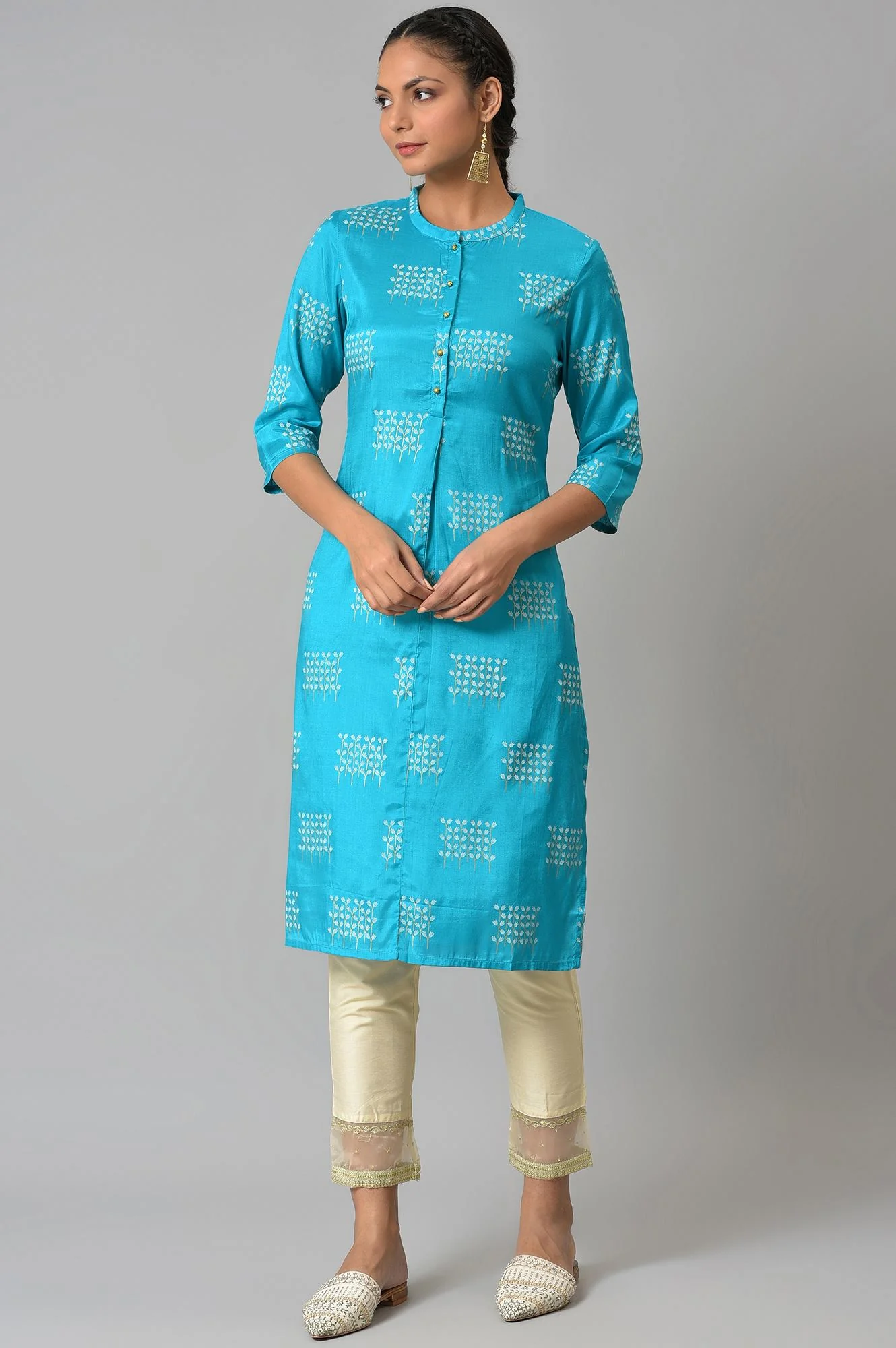 Turquoise Blue Geometric Printed Shantung Straight Kurta - Image 13