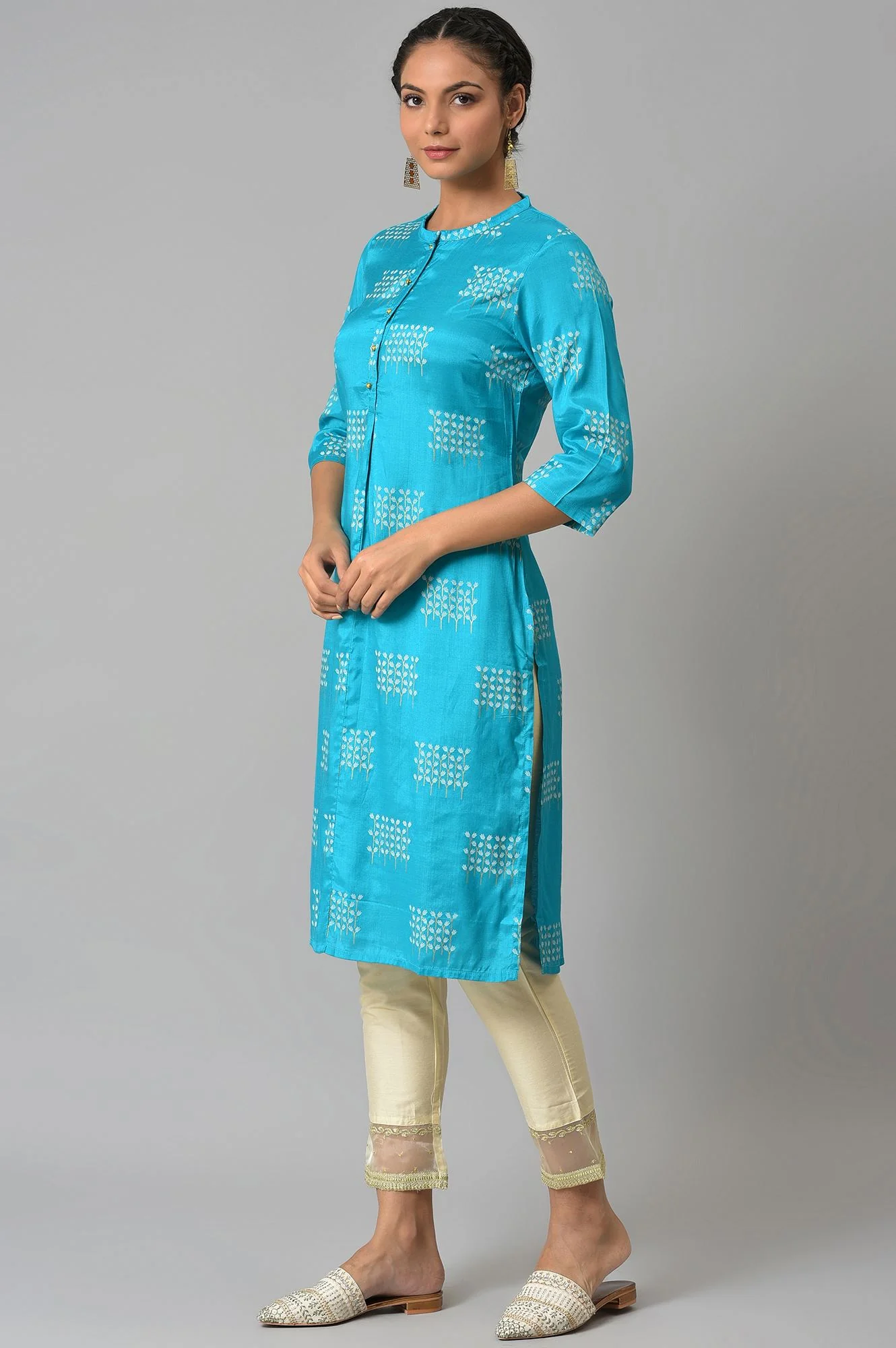 Turquoise Blue Geometric Printed Shantung Straight Kurta - Image 6