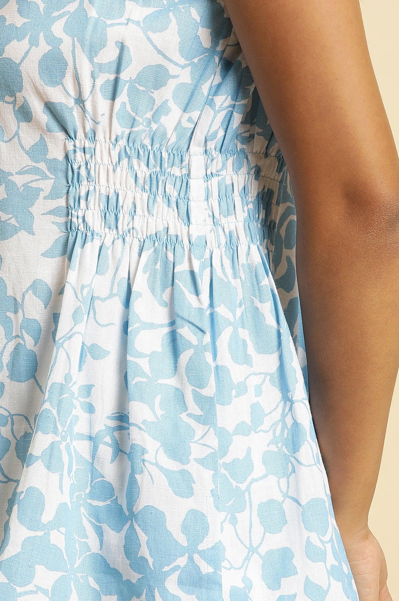 White And Blue Floral Printed Top And Pants Co-Ord Set - Image 7