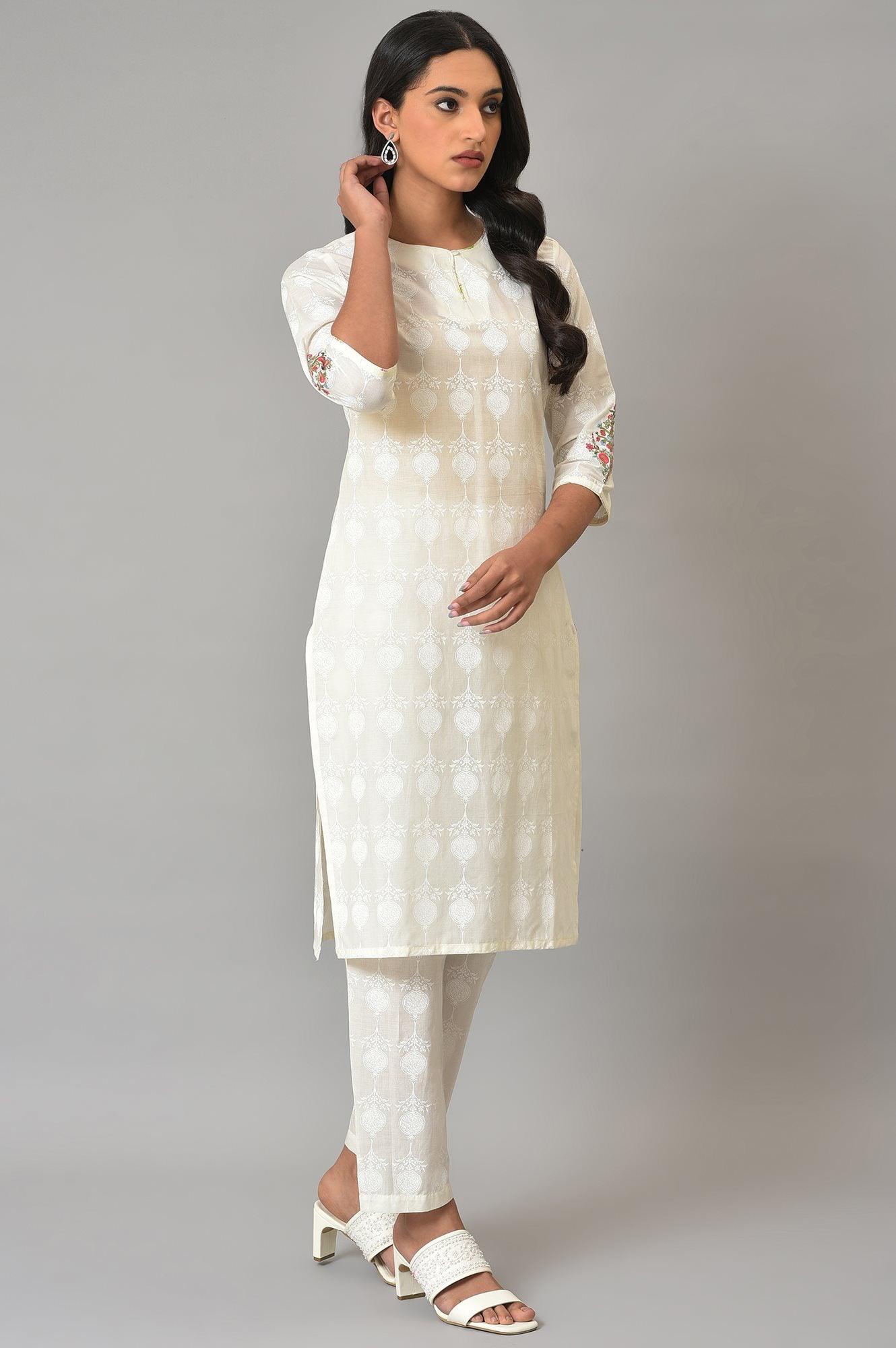 White Embroidered kurta And Pants Co-Ord Sets - Image 4