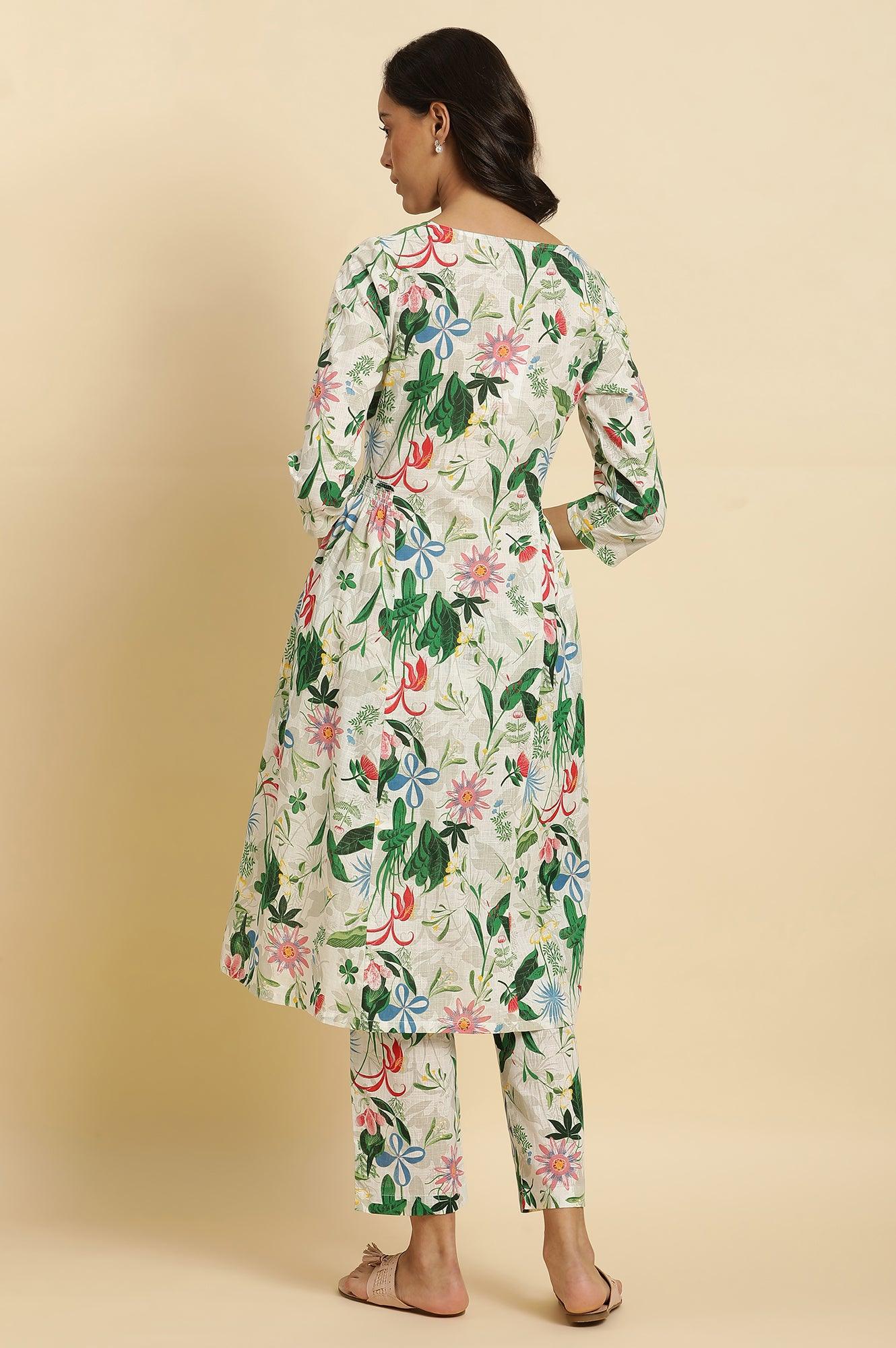 White Floral Printed A-Line Kurta And Pants Co-Ord Set - Image 4
