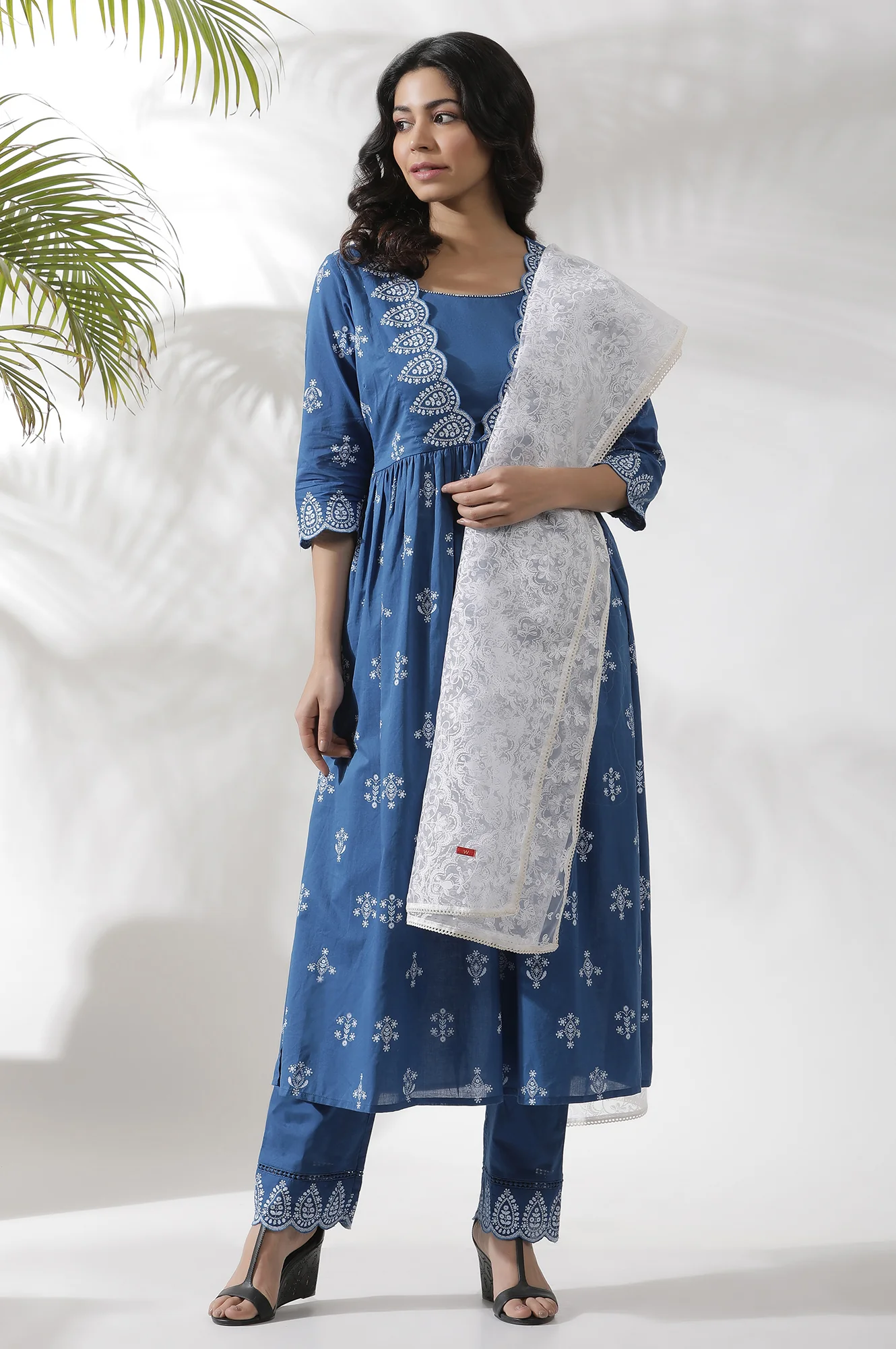 White Printed Brasso Dupatta - Image 3