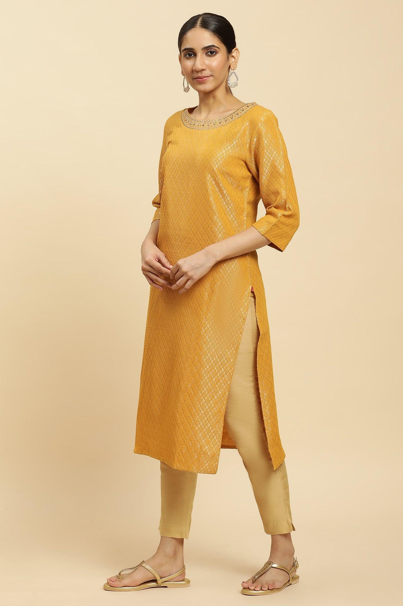 Yellow Dobby Embellished Kurta - Image 3