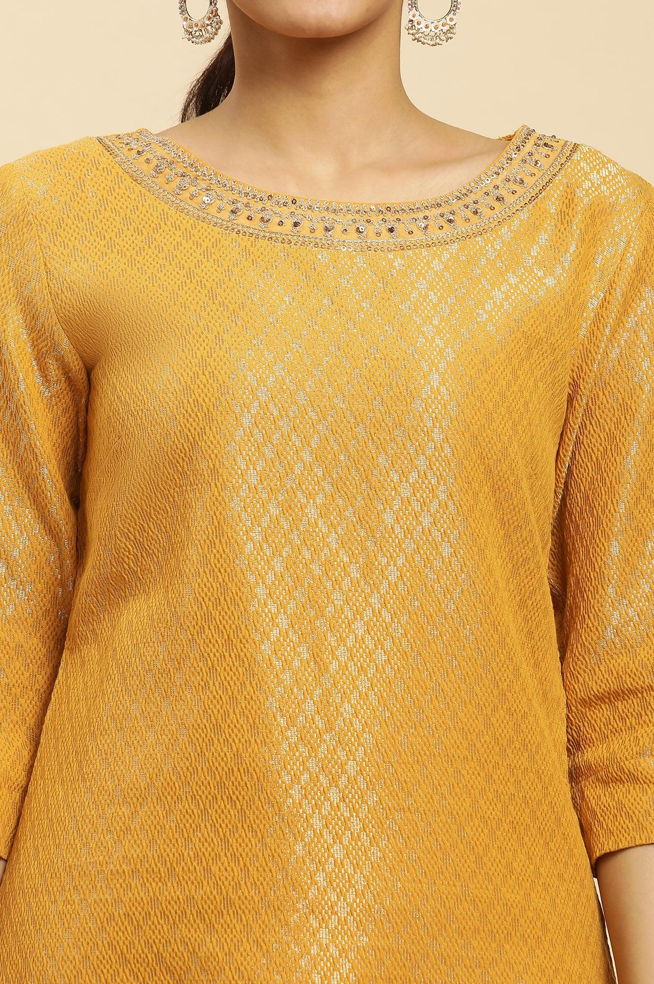 Yellow Dobby Embellished Kurta - Image 6