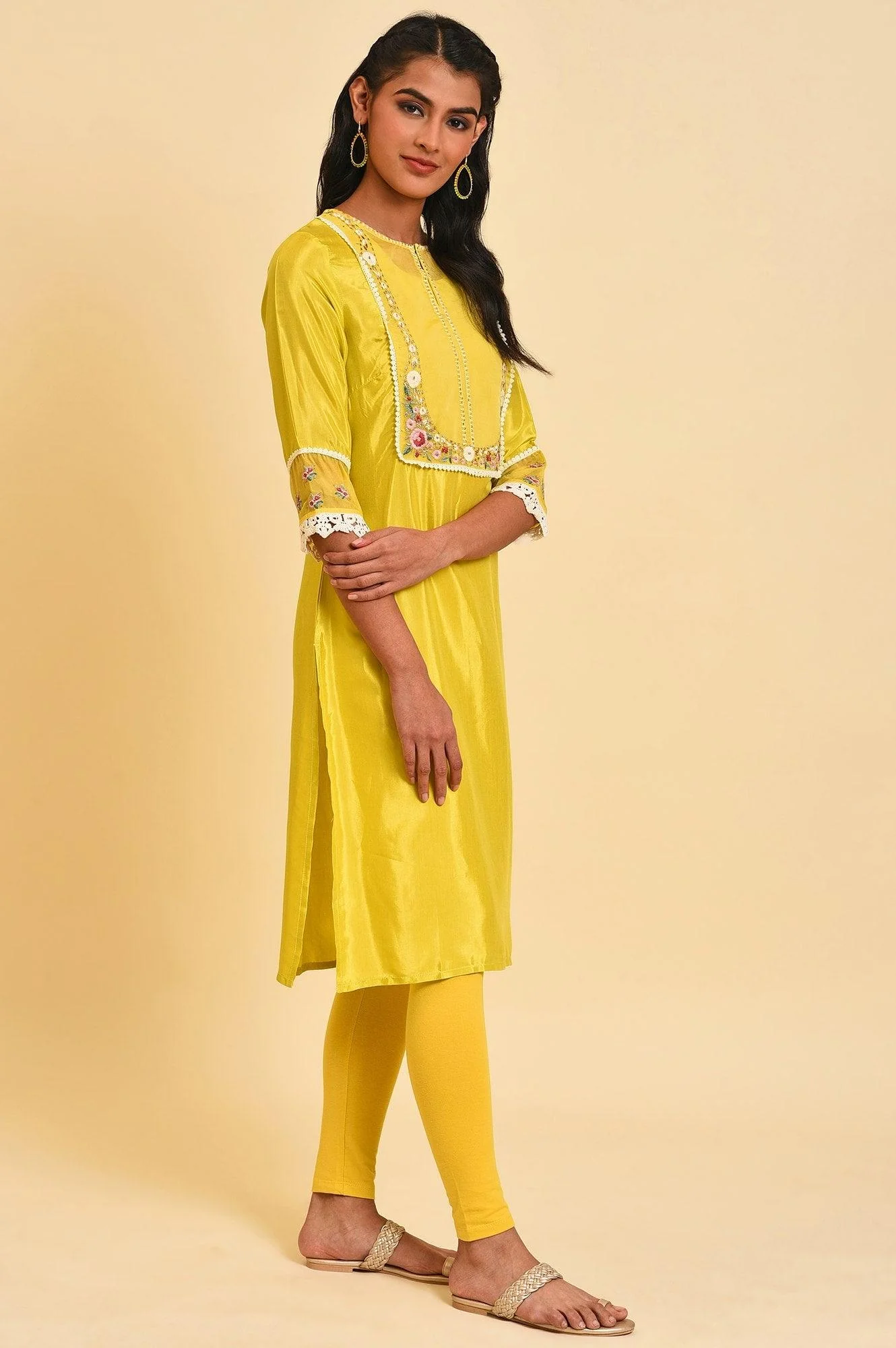 Yellow Embroidered Festive kurta Set - Image 4