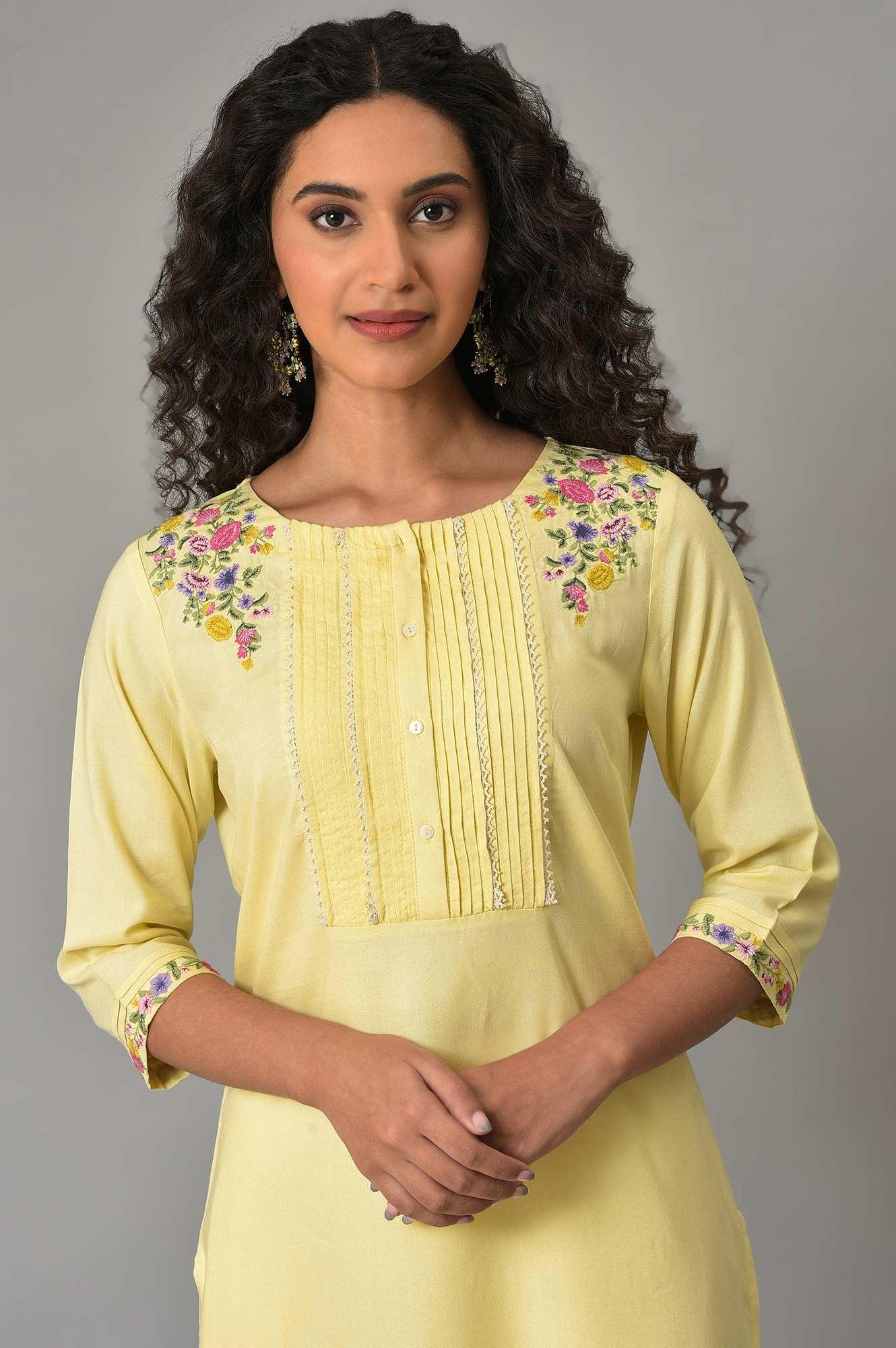 Yellow Embroidered Summer kurta With Pleats On Yoke - Image 5