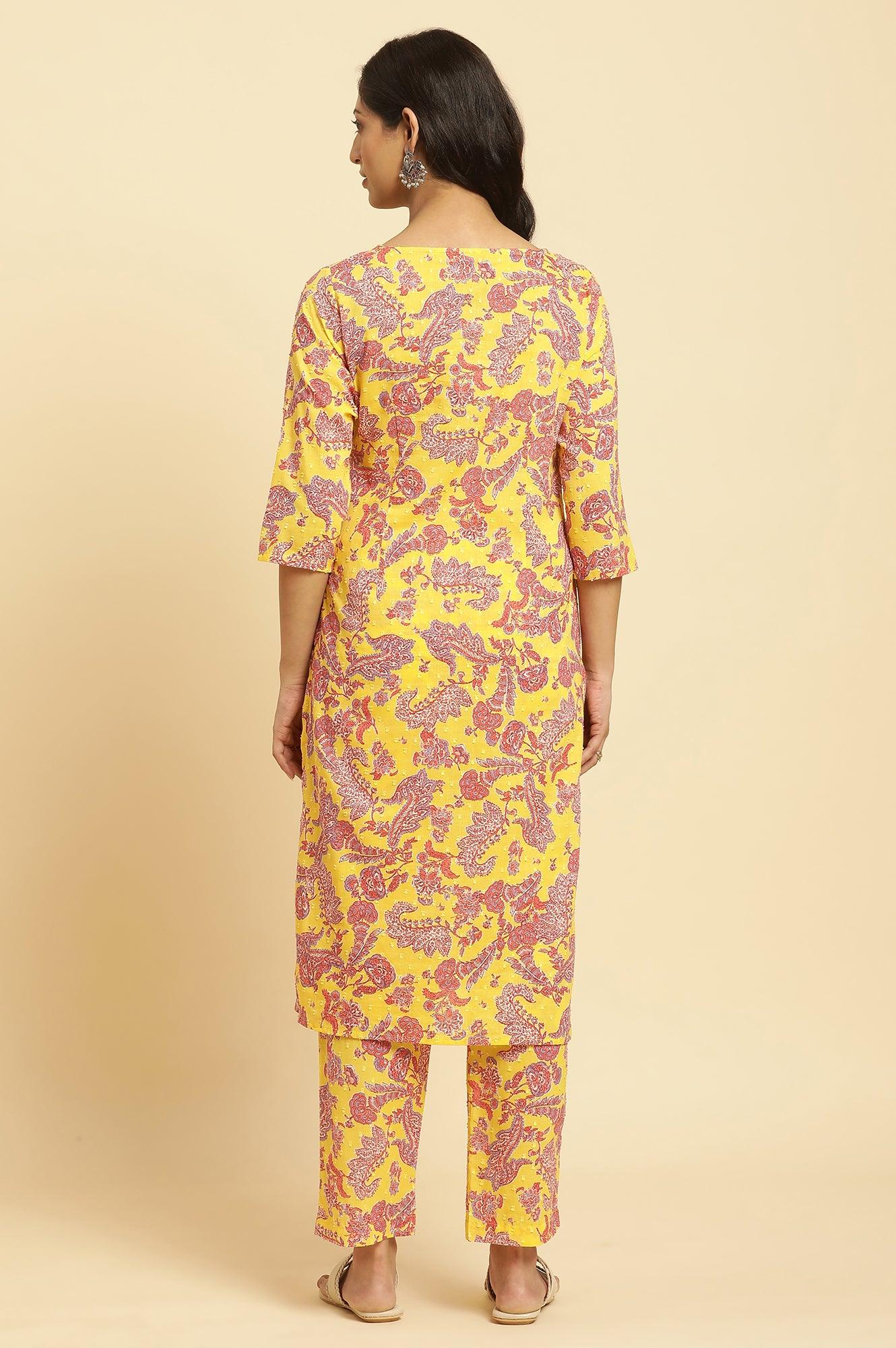 Yellow Floral Printed Cotton Kurta And Pants Co-Ord Set - Image 4