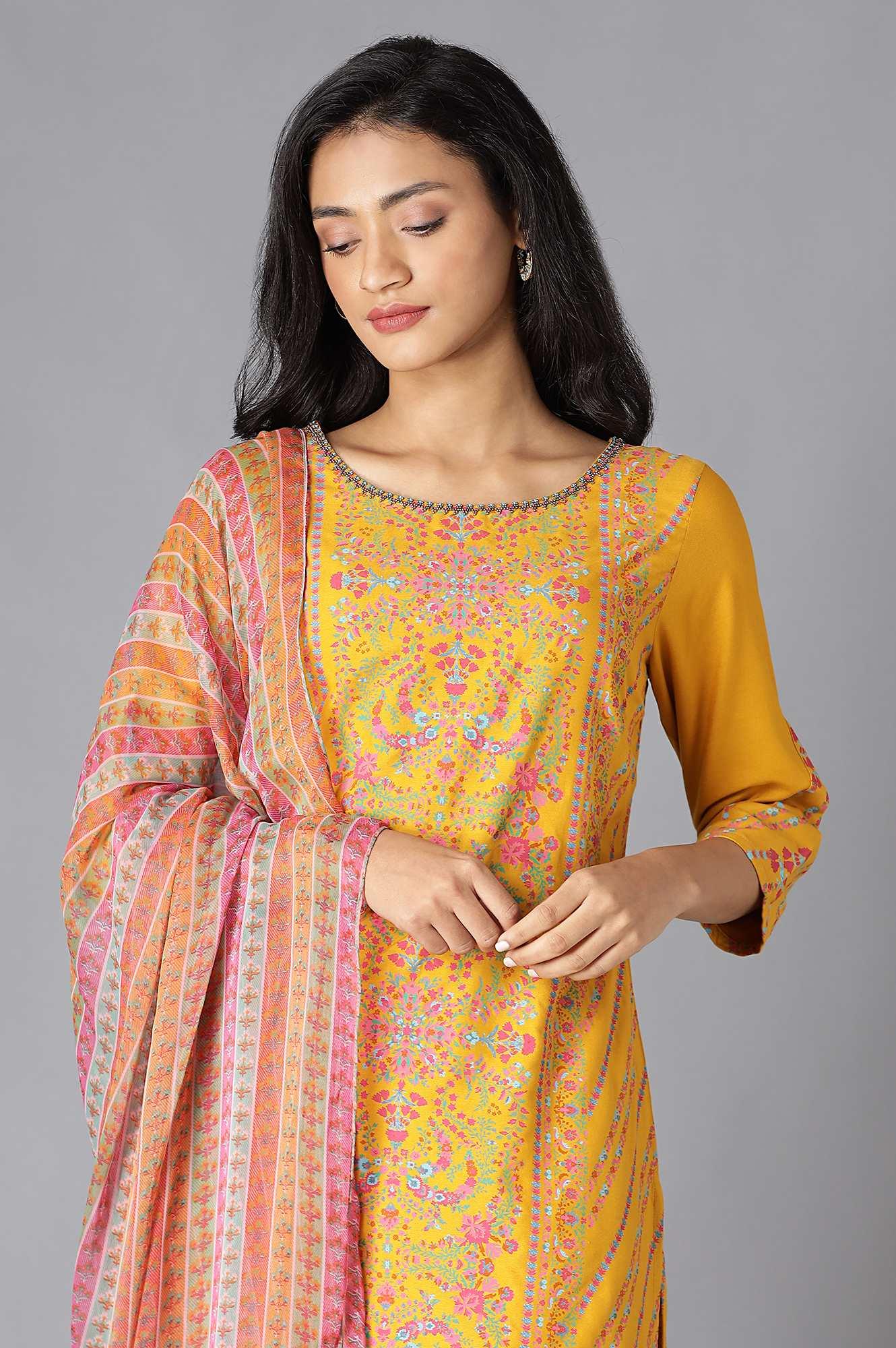 Yellow Floral Printed Kurta, Culottes And Dupatta Set - Image 5