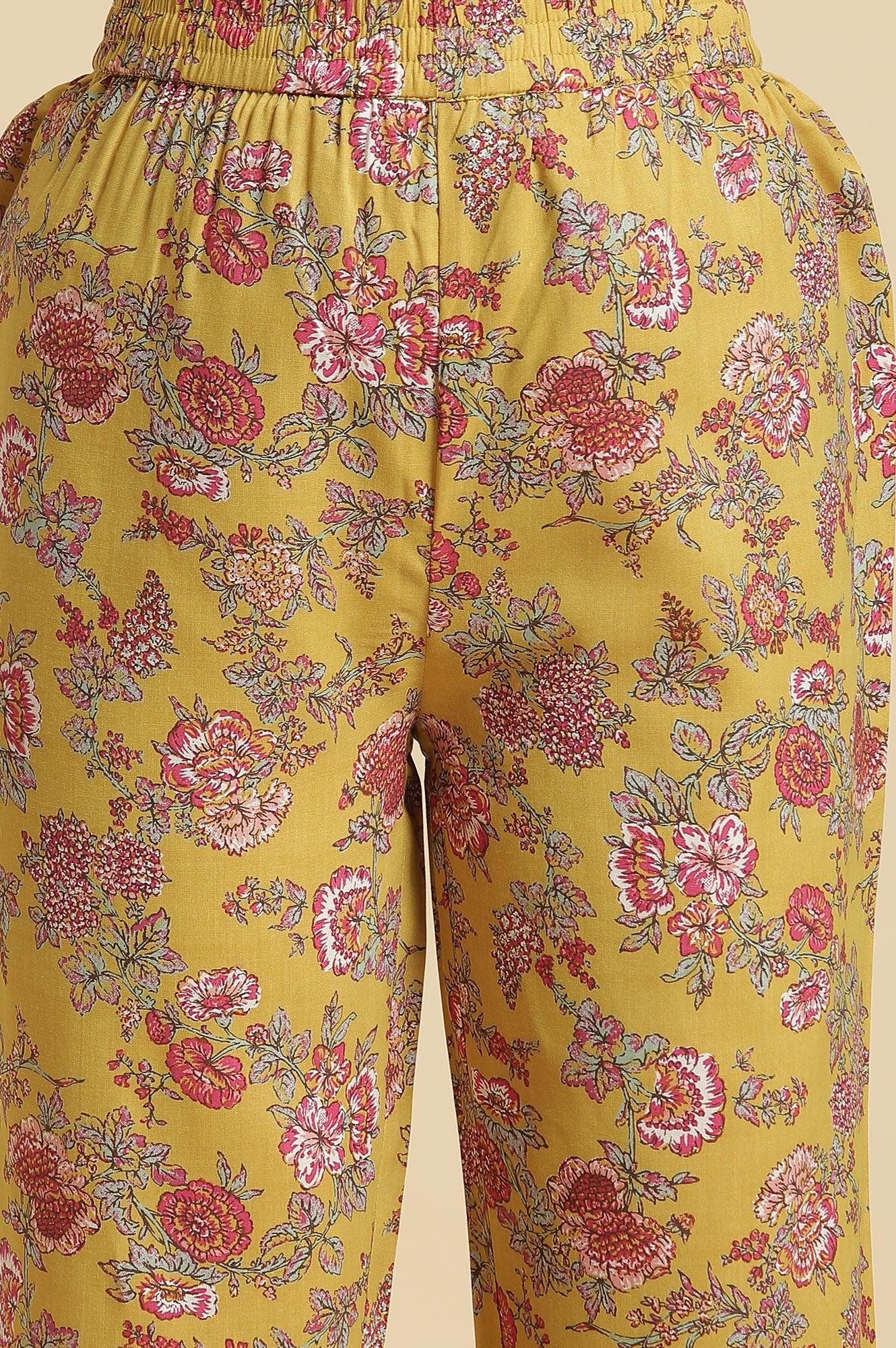 Yellow Floral Printed Kurta, Pants And Pink Dupatta Set - Image 7