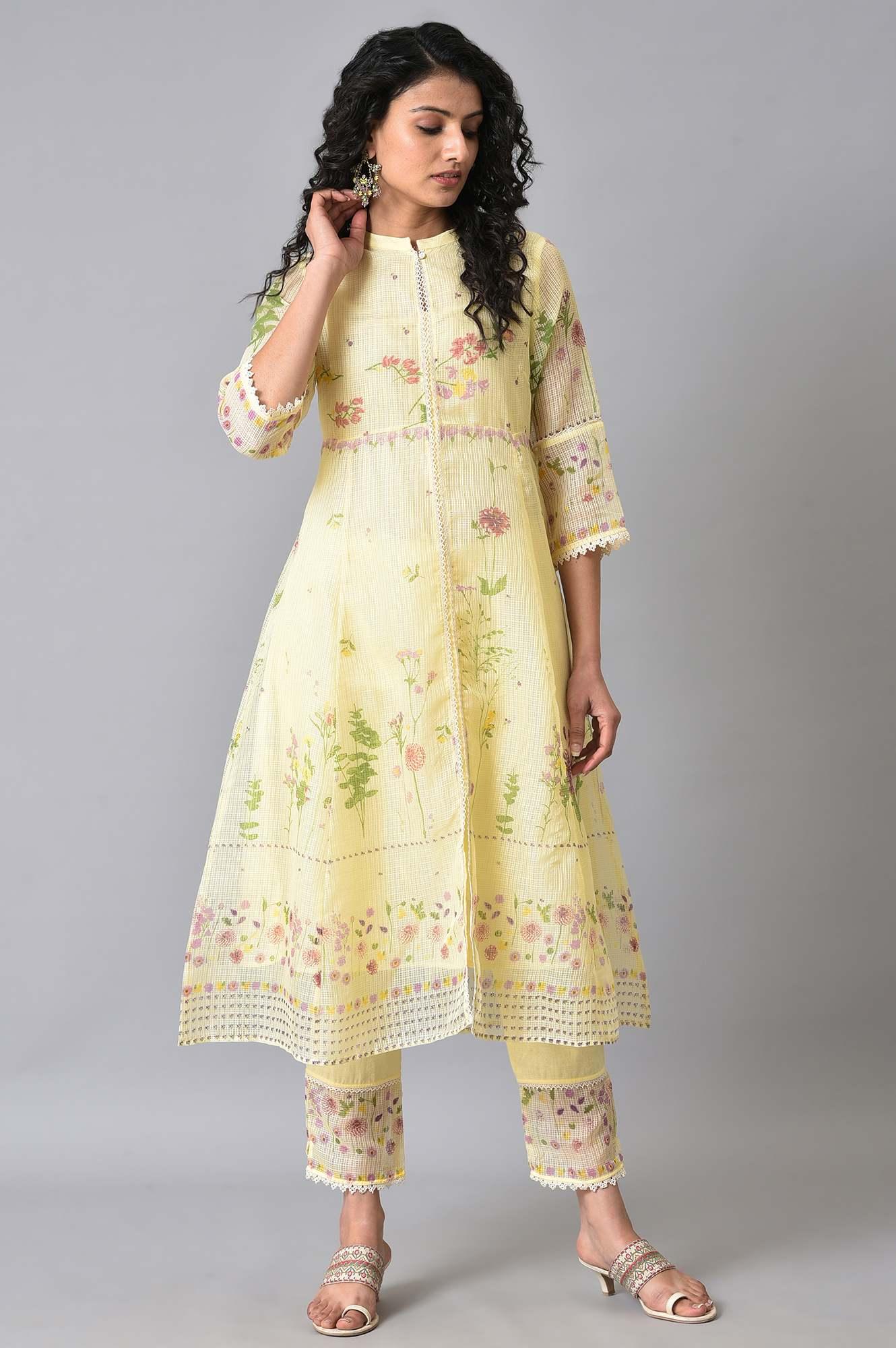 Yellow Floral Printed Plus Size kurta Set - Image 9