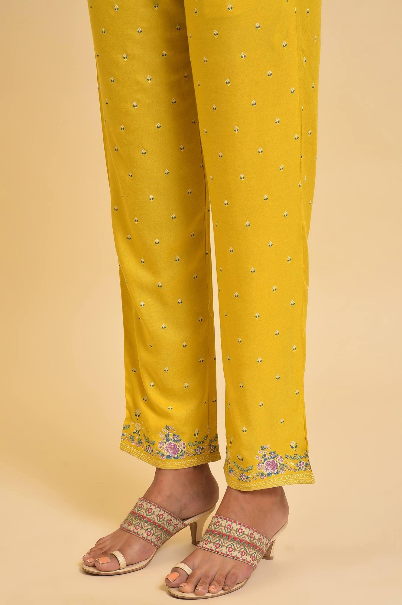 Yellow Glitter Printed Festive kurta, Pants & Dupatta Set - Image 8