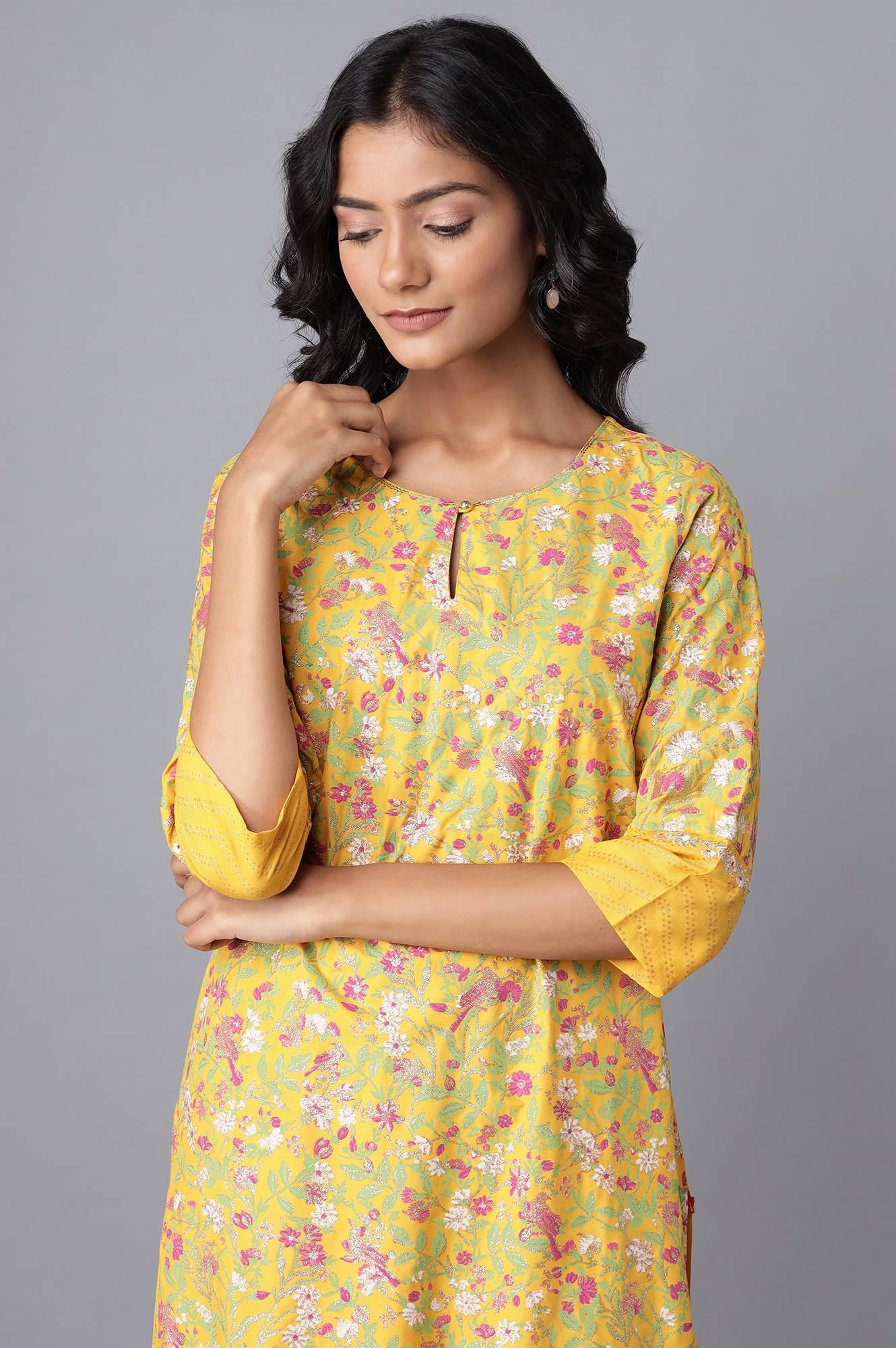Yellow Panelled kurta - Image 5