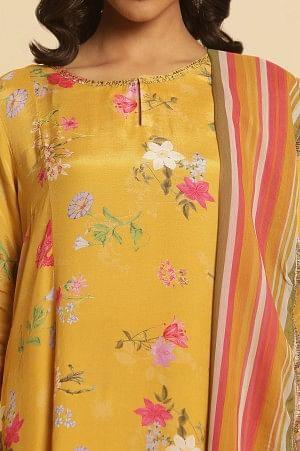 Yellow Printed Embroidered Kurta, Pants And Dupatta Set - Image 6